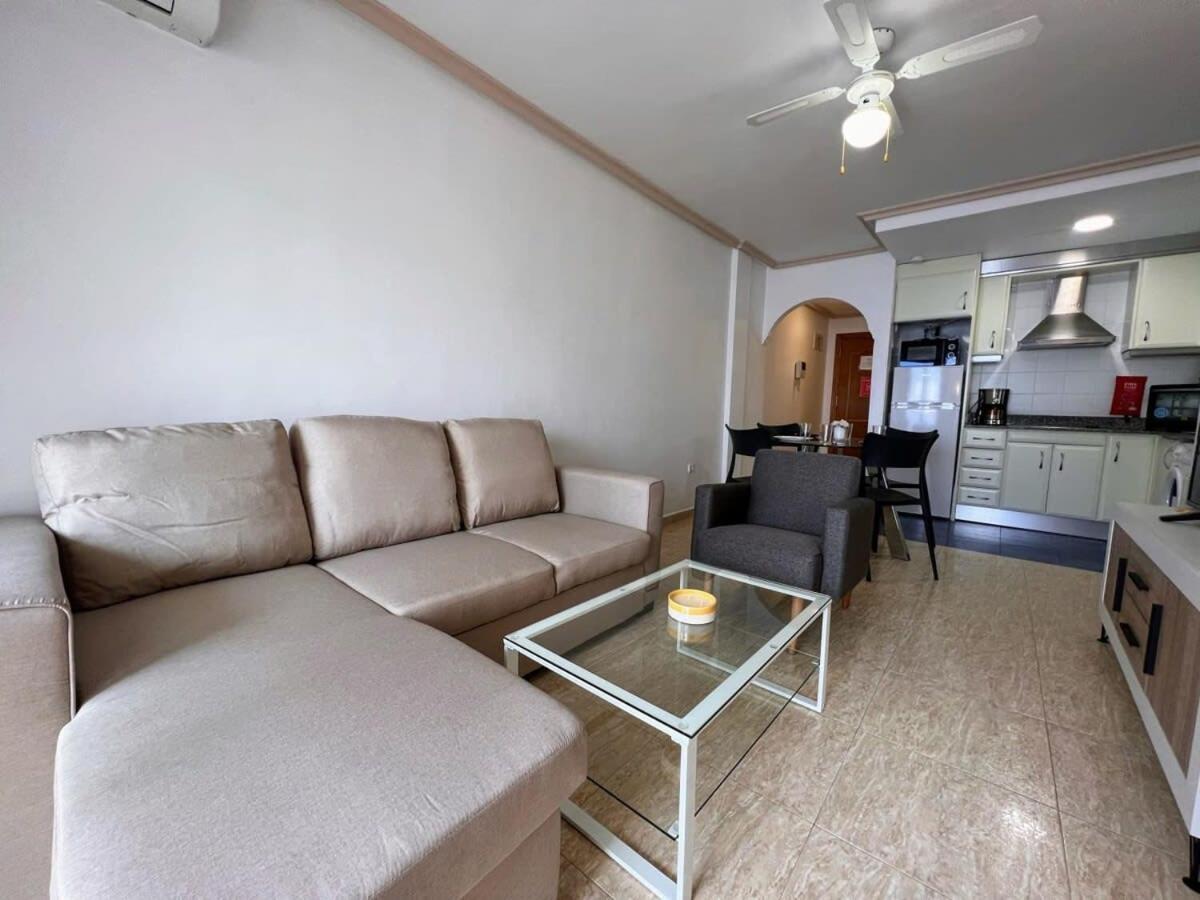 Welcoming Seafront Apartment Tv15 Torrevieja Exterior foto
